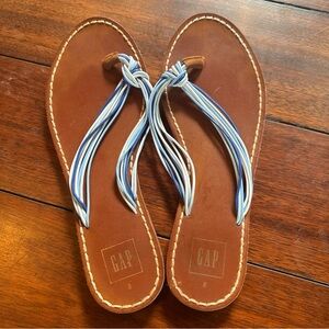 Gap Women’s Flip Flop Sandal SZ 8 Brown Blue Straps
